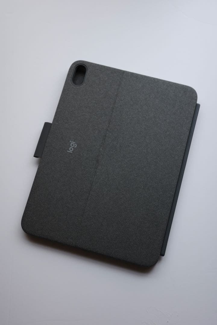 ロジクール Combo Touch iPad A16 & 10世代対応【中古品】