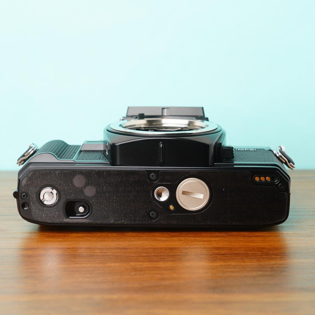 [美品] 完動品◎ミノルタ New X-700 ボディ フィルムカメラ #371