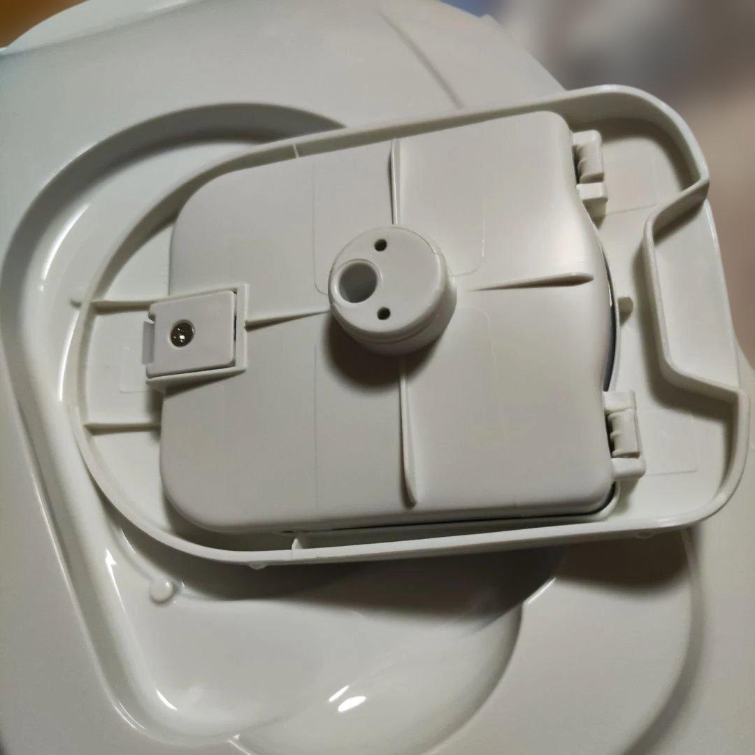 TIGER 炊飯器 JBH-G182 W ホワイト　2023年製　未使用品