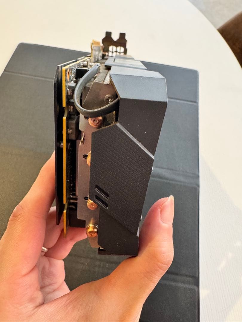 【ジャンク】GIGABYTE RTX2060Super　3連ファン