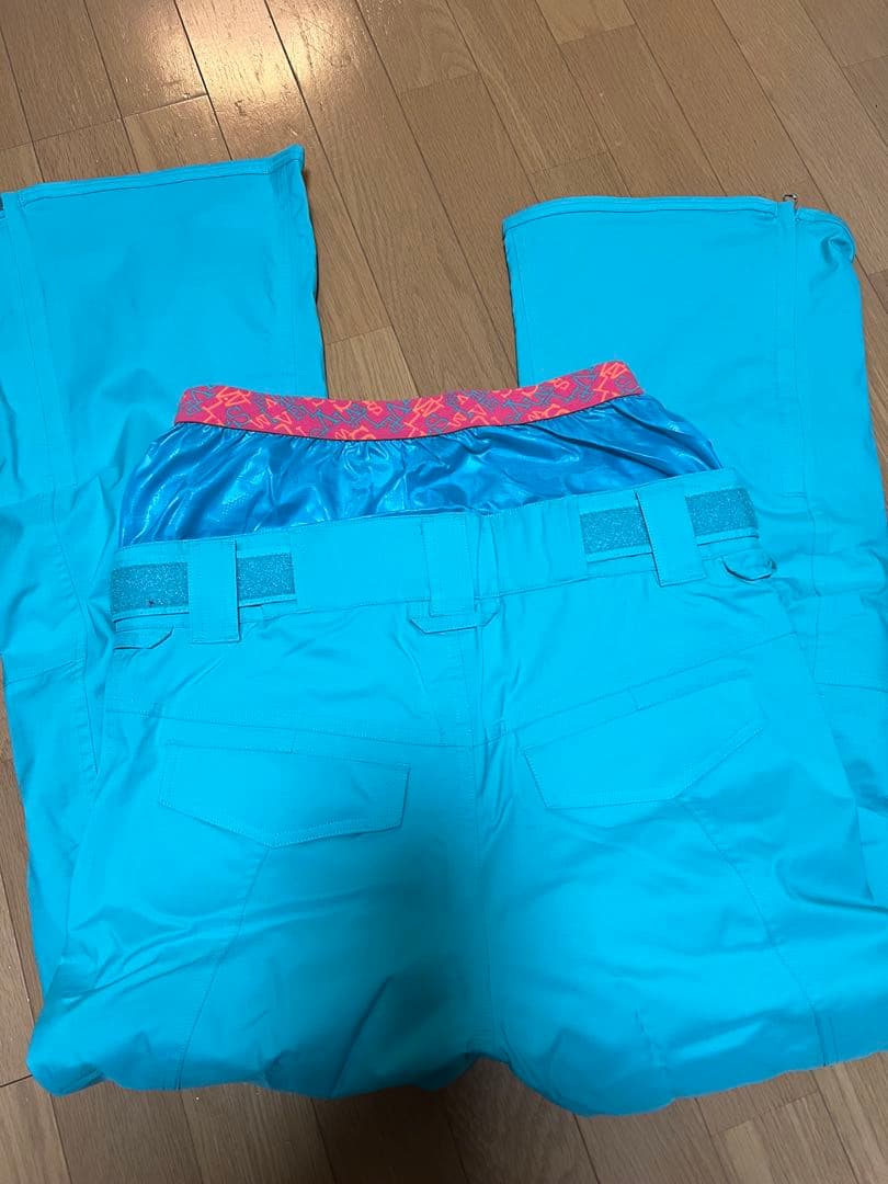 swivel スイベル　スノーウェア　上下セット