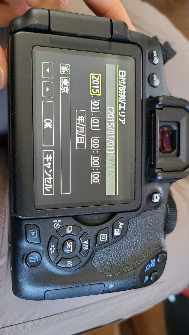 Eos kiss x8i 中古品