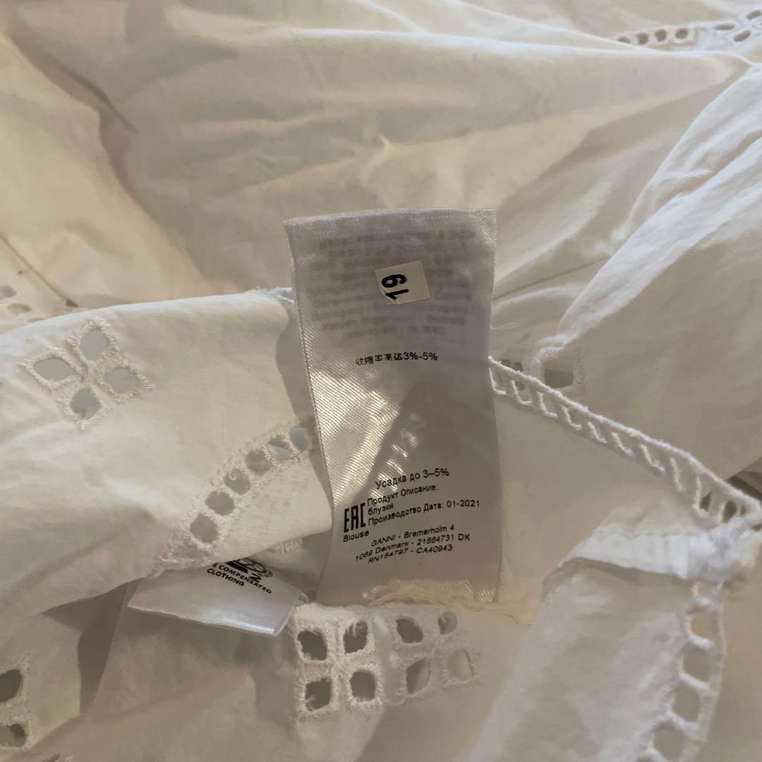 【新品タグ付き】GANNI／ガニー　イギリス刺繍ブラウス　34 白 ※送料込み