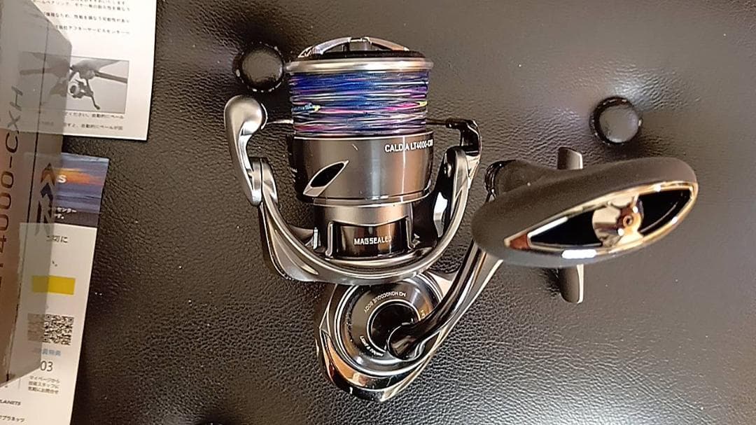 ダイワ 25CALDIA LT 4000-CXH