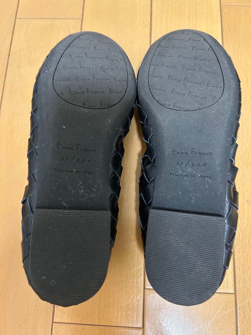 Emma France ブラック フラットシューズ 37/23.0