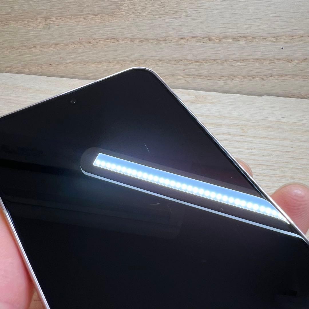 Samsung Galaxy S22 本体