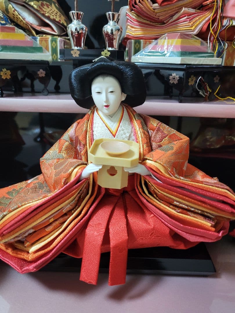 豪華な3段雛人形セット