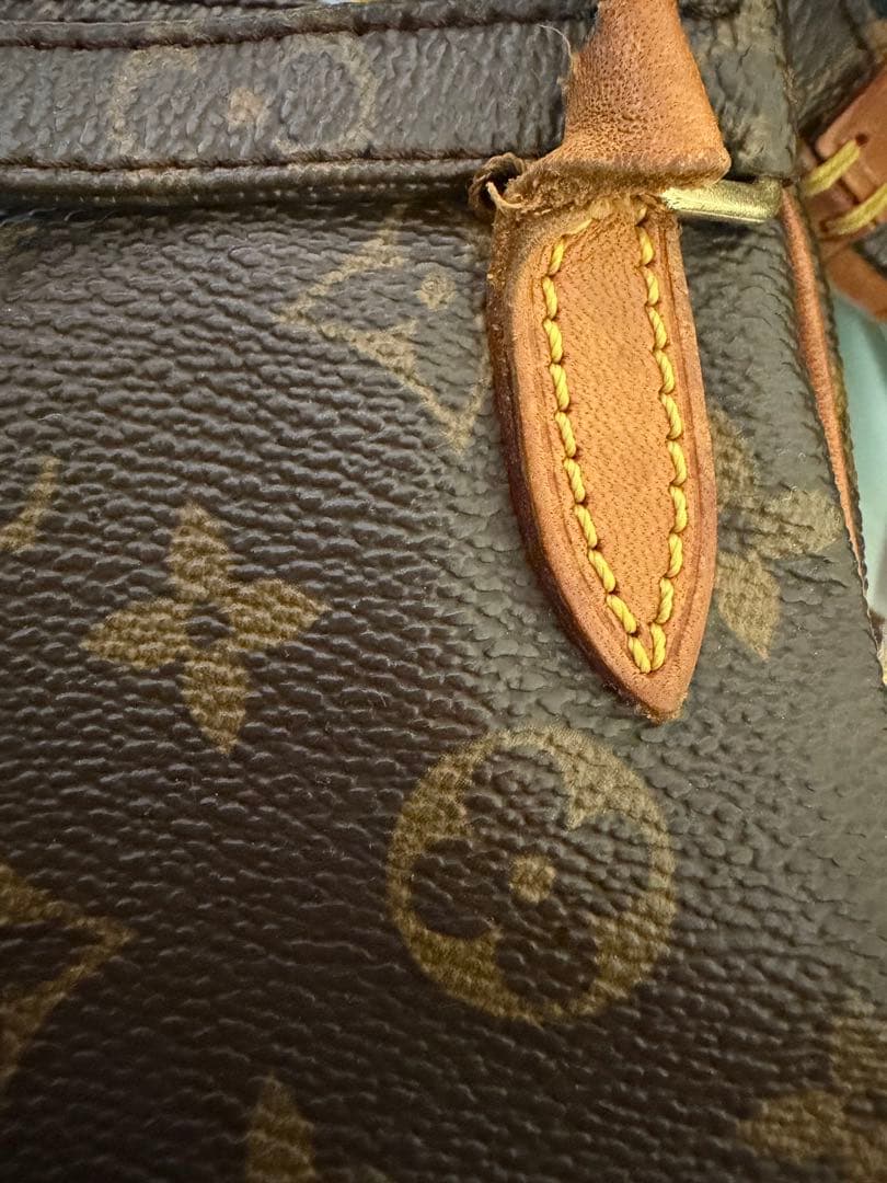 LOUIS VUITTON マルリーバンドリエール ショルダーバッグ　モノグラム
