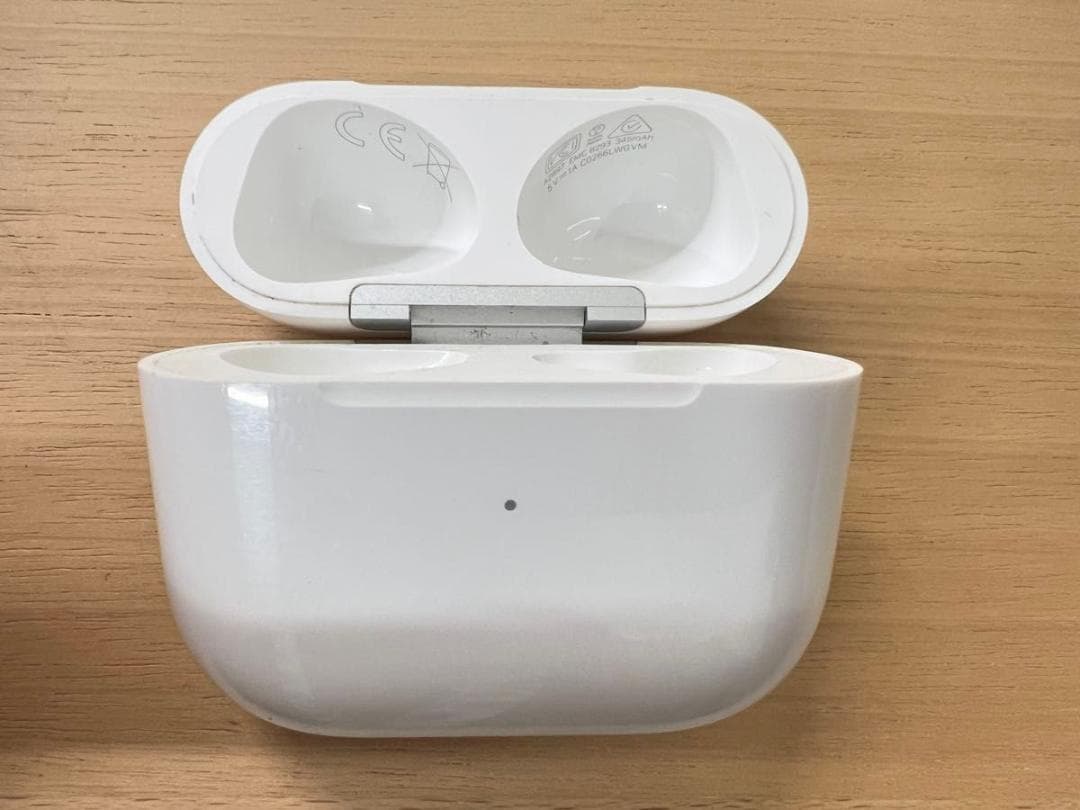 AirPods 第3世代 A2083｜右耳通電不可｜左耳・ケース