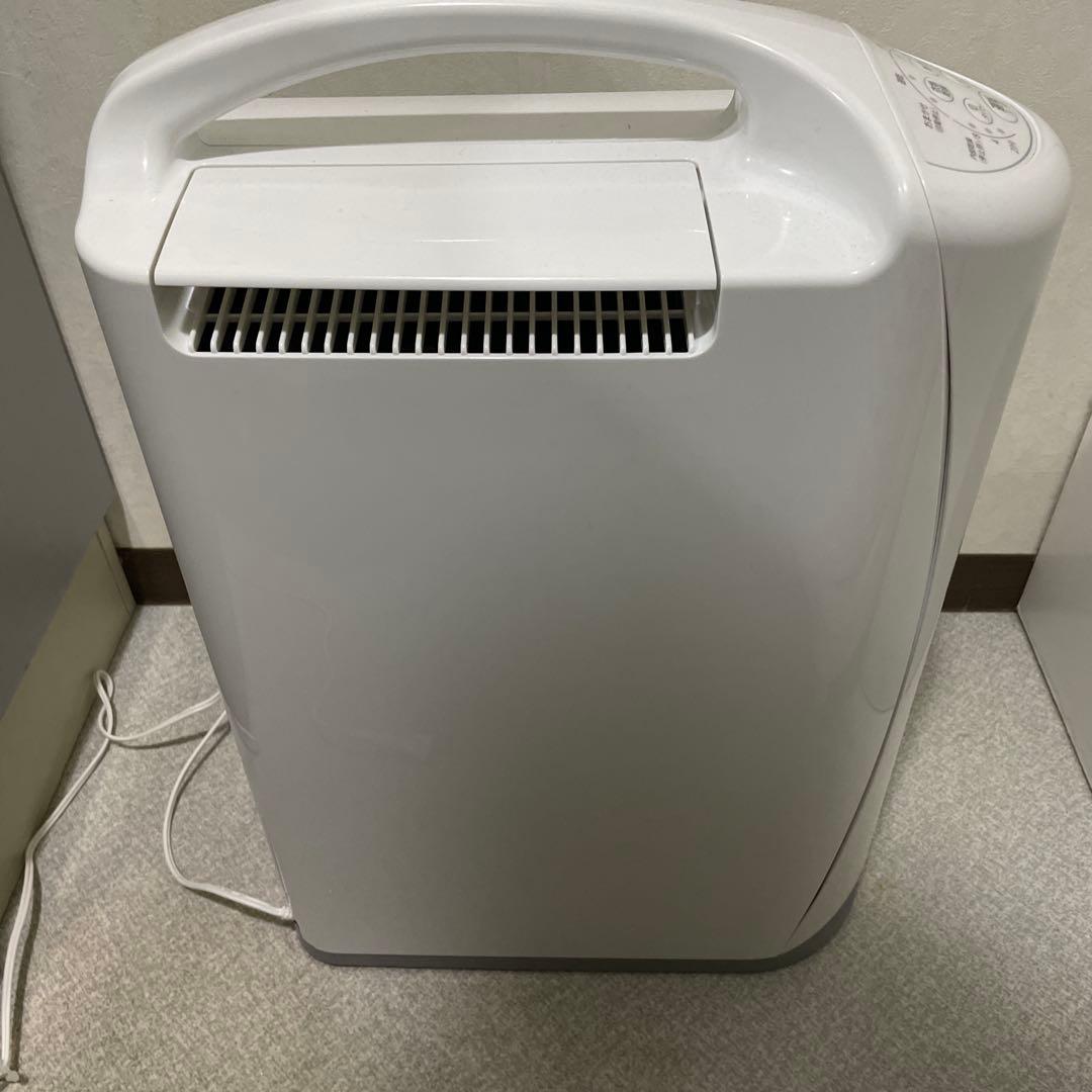 どんぐり美品CORONAコロナ衣類乾燥除湿機CD-S6324 2024年製