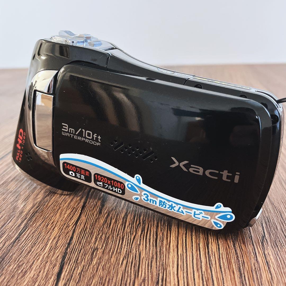 【動作品】SANYOデジタルムービーカメラXacti DMX-CA100ブラック