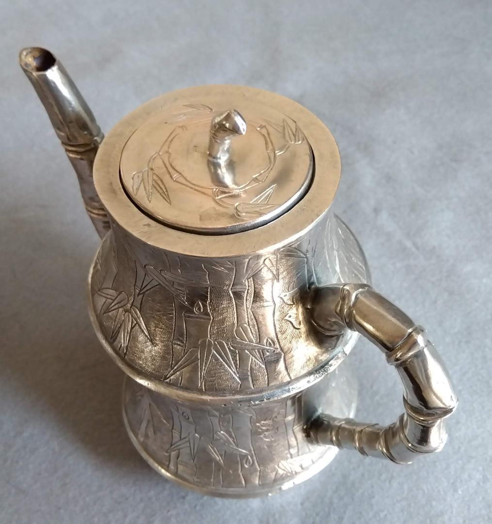 北京工芸品公司　銀製竹林吉祥紋紋様彫酒器 　353gm　全高160全長170mm