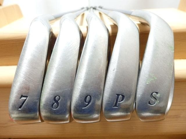 ◆人気のXXIO ゼクシオ レディース ゴルフ クラブ 初心者 セット L◆