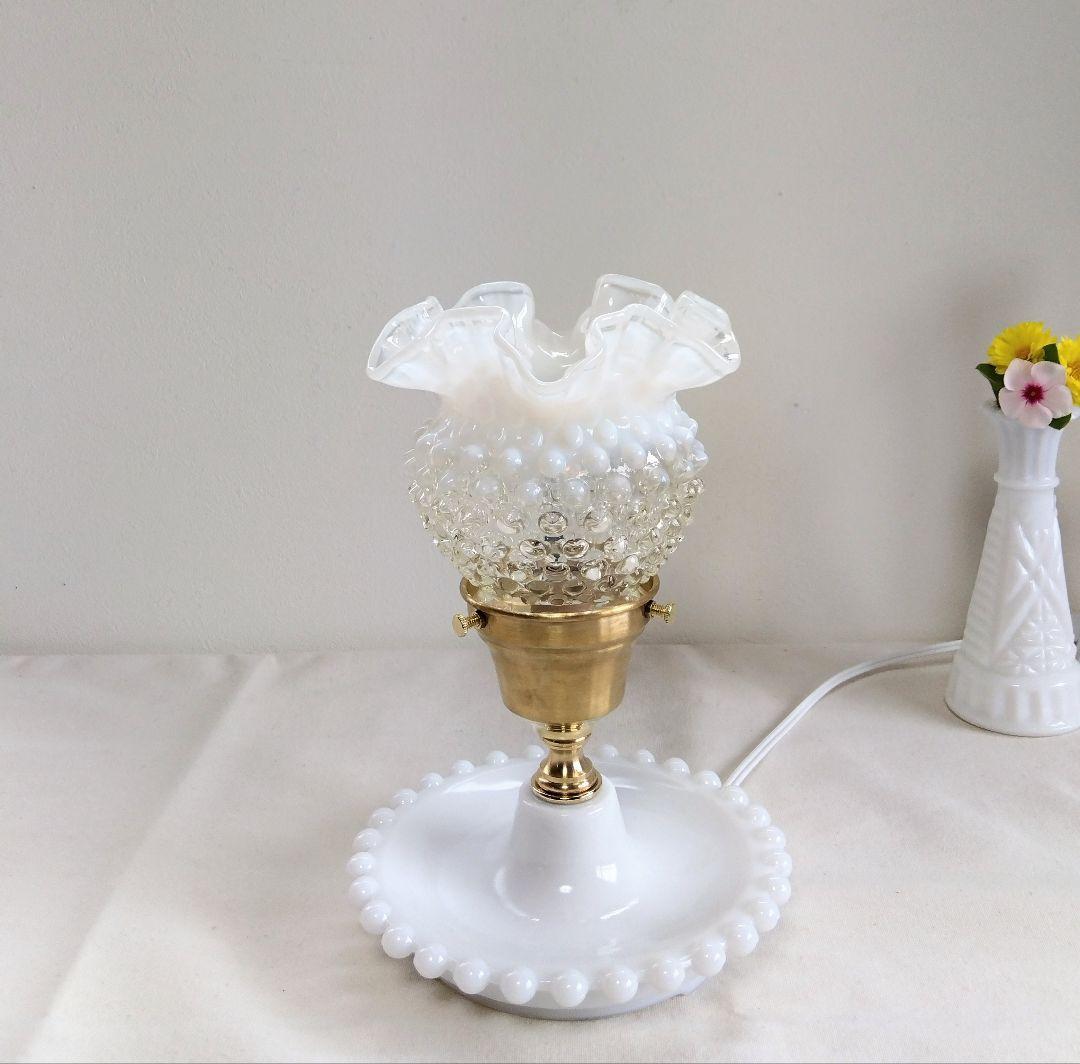 VTG フェントン フレンチ オパールセント ホブネイル ランプ