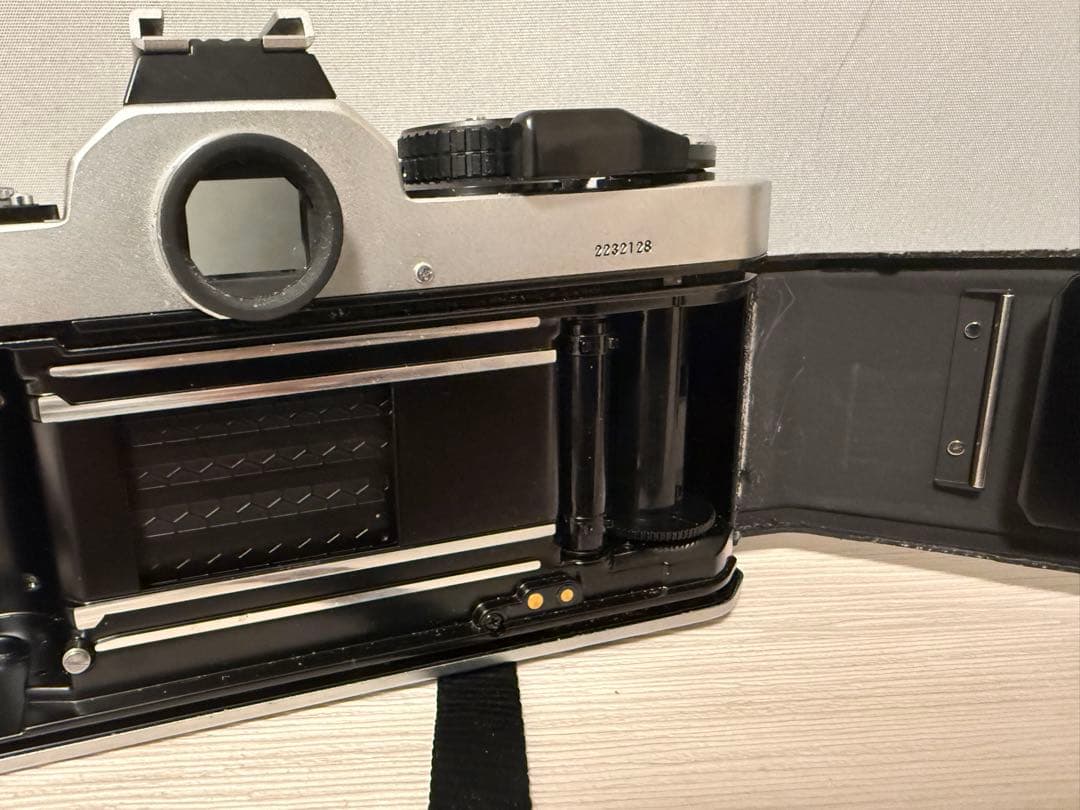 Nikon FE2 フィルムカメラ