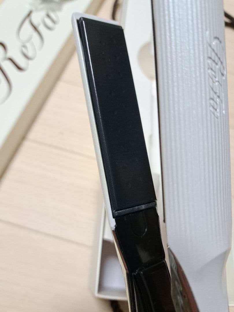 リファ ストレート ヘアアイロン Refa 2022年製