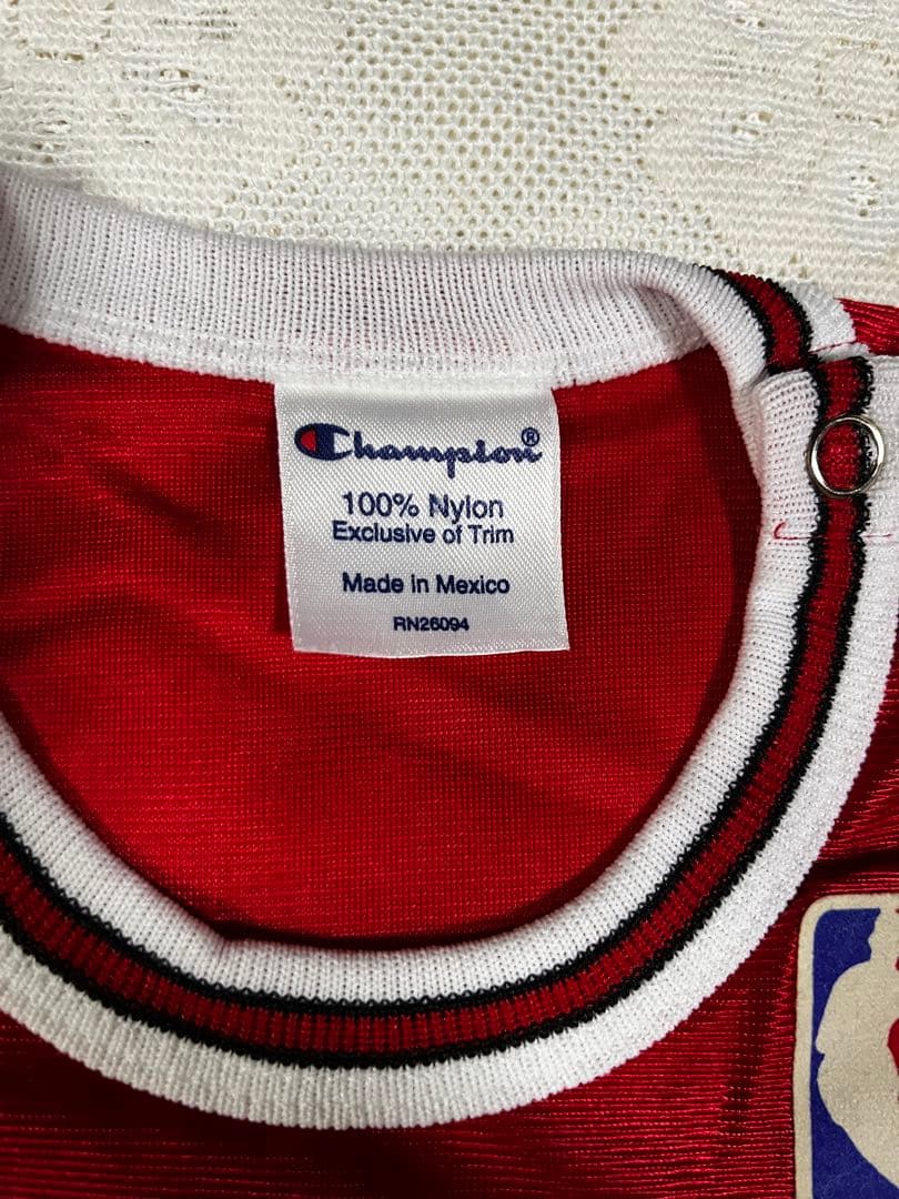 NBA Champion BULLS ブルズ　ジョーダン 23 赤ロンパース
