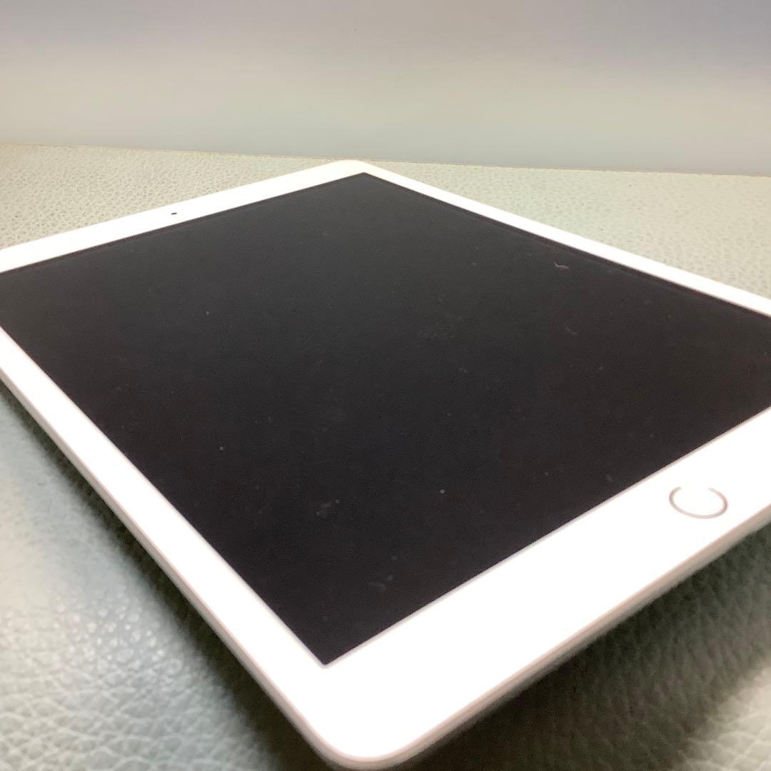 iPad 7世代32G wifi+sim.free 92% silver