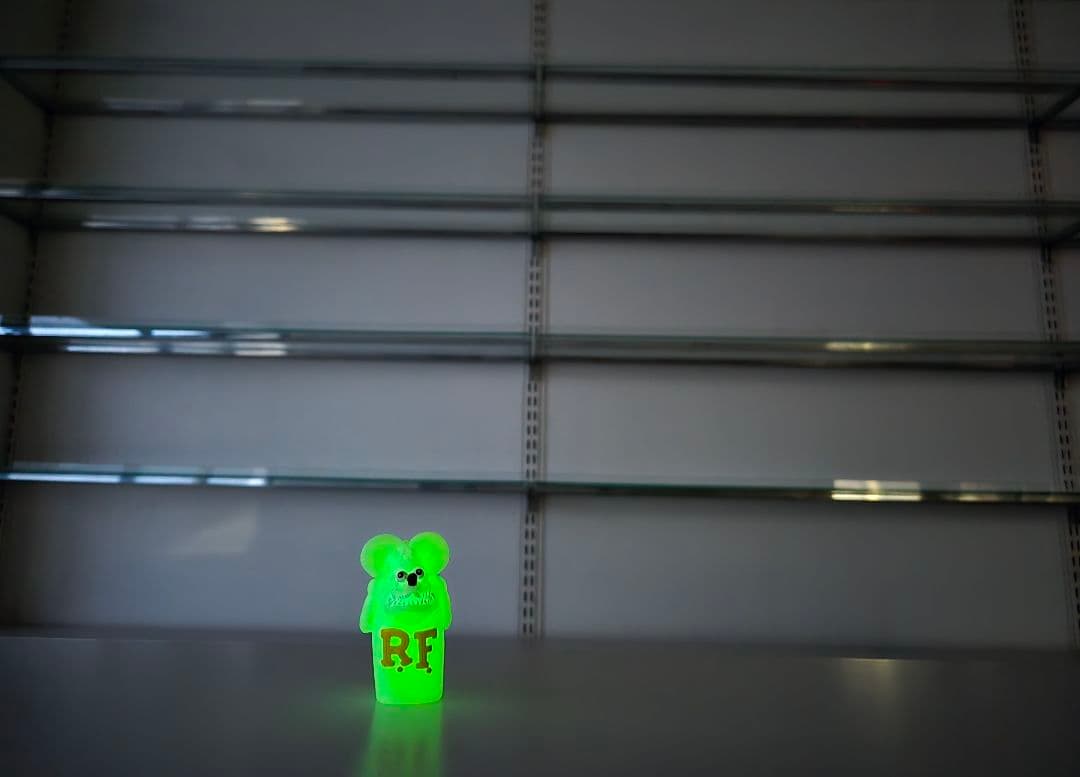 ラットフィンク ライターキャップ キーホルダー 畜光タイプ１体