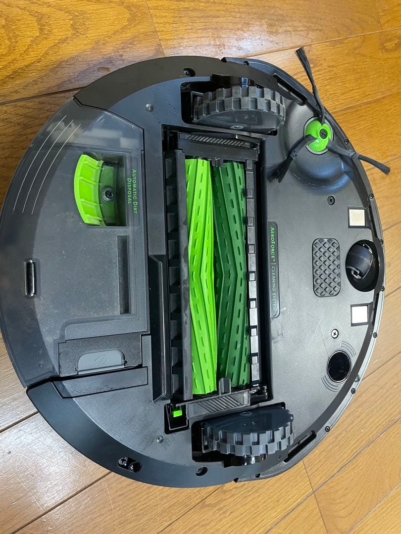 美品　iRobotoルンバ i3 クリーンベース付き