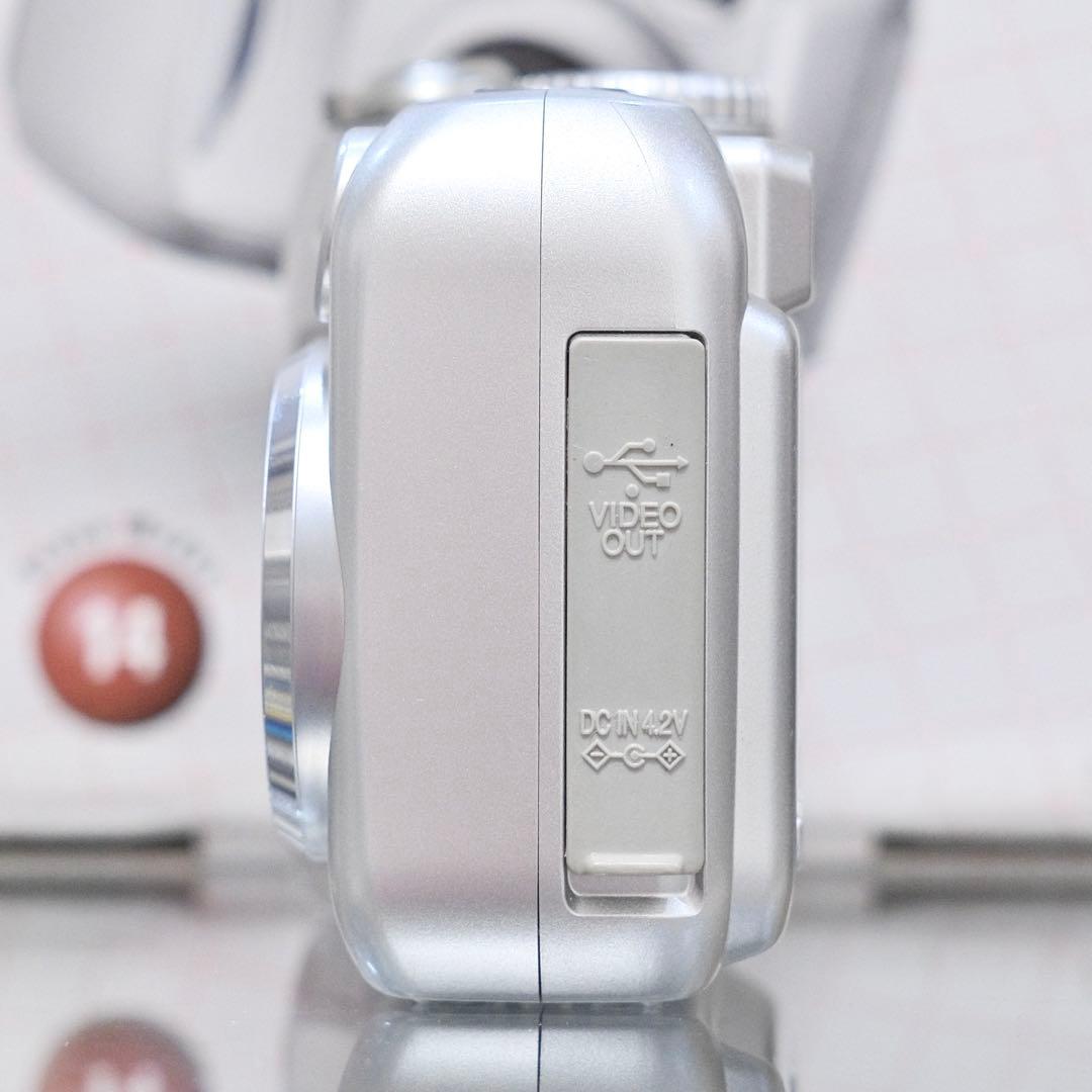 美品！動作品 平成レトロ CCD Nikon COOLPIX E3100 元箱付