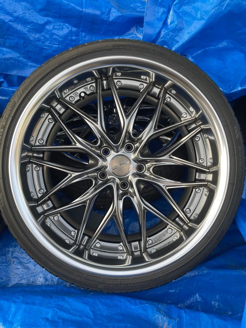 ワーク　シュヴァートクヴェル　メッシュ20インチタイヤ、ホイール一台分