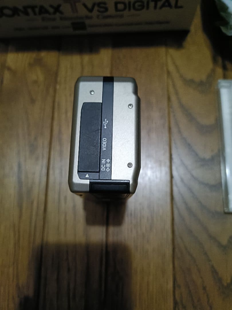 CONTAX TVS DIGITAL コンパクト デジタルカメラ
