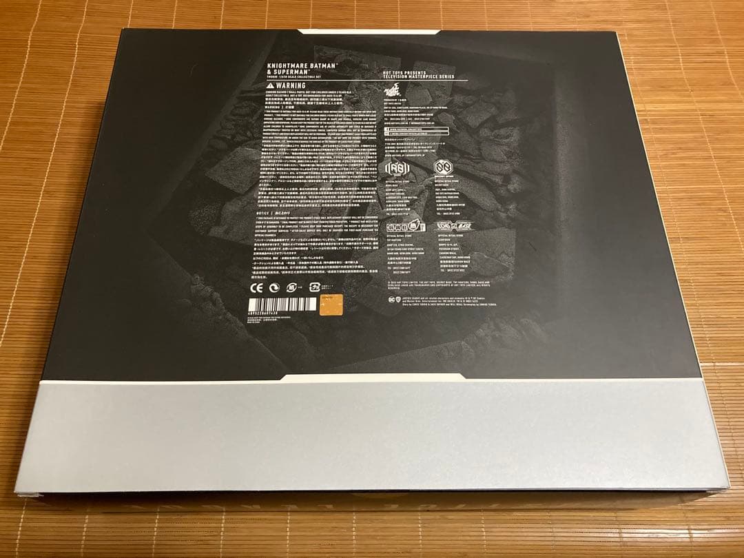 【専用】ホットトイズ スナイダーカット ナイトメア・バットマン & スーパーマン