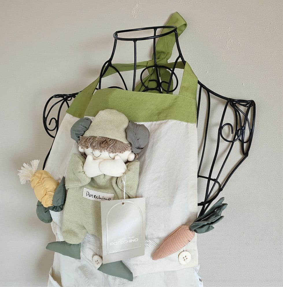 【新品未使用】Potechino さえら エプロン