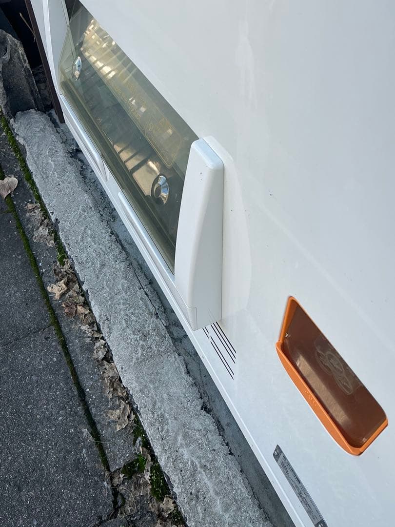 自動販売機 FIV-JIA2110NB どひえもん推奨容器、ラッピング機付