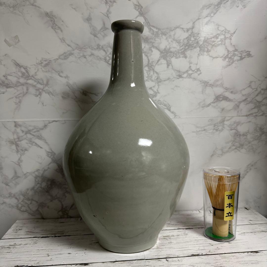 伊万里、特大白磁、徳利。