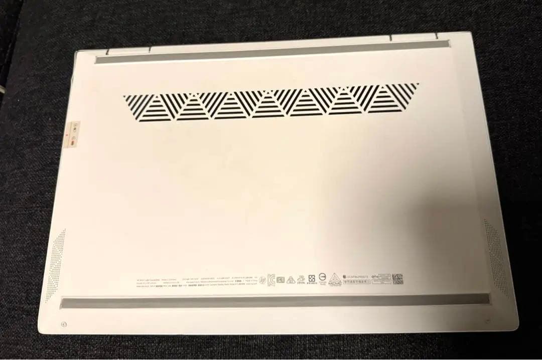 HP ENVY x360 13 2in1 Ryzen7 16GBメモリ