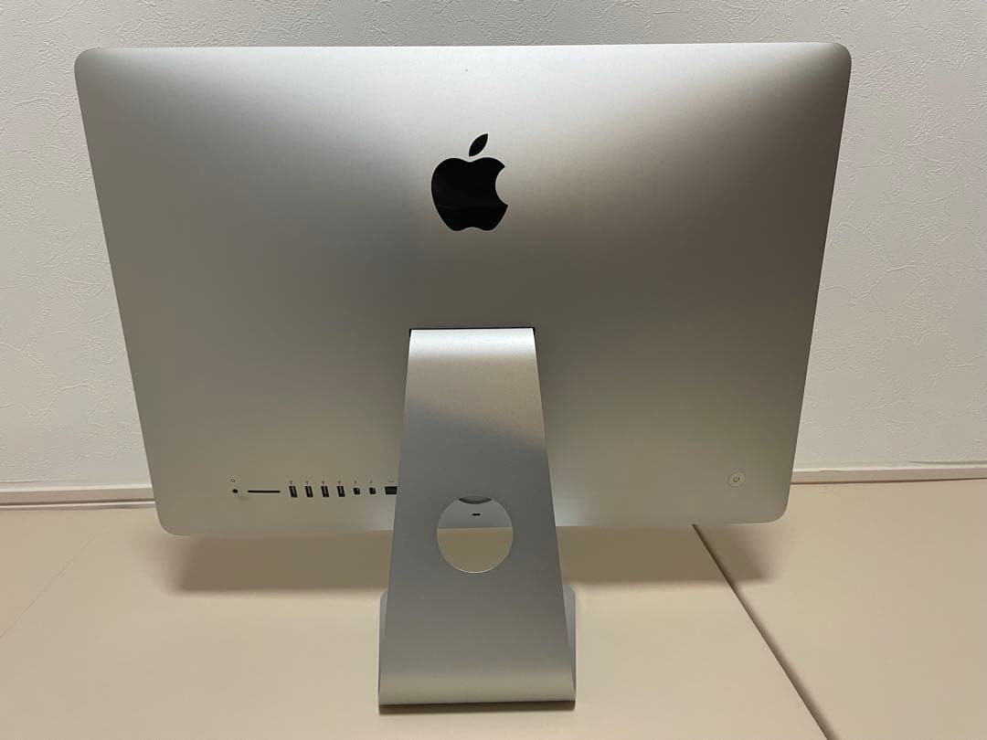 Macデスクトップ Apple iMac MK142J/A ICore i5 1.6GHz 21.5