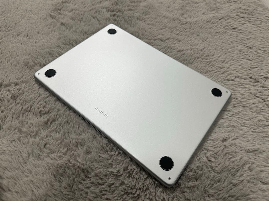 【美品・付属品完備】MacBook Air 13インチ M3チップ