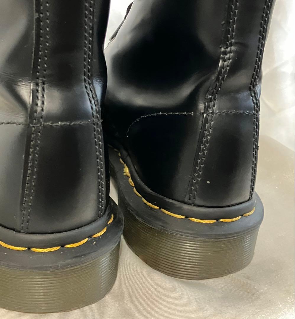 ドクターマーチン8ホール UK4（ブラック）