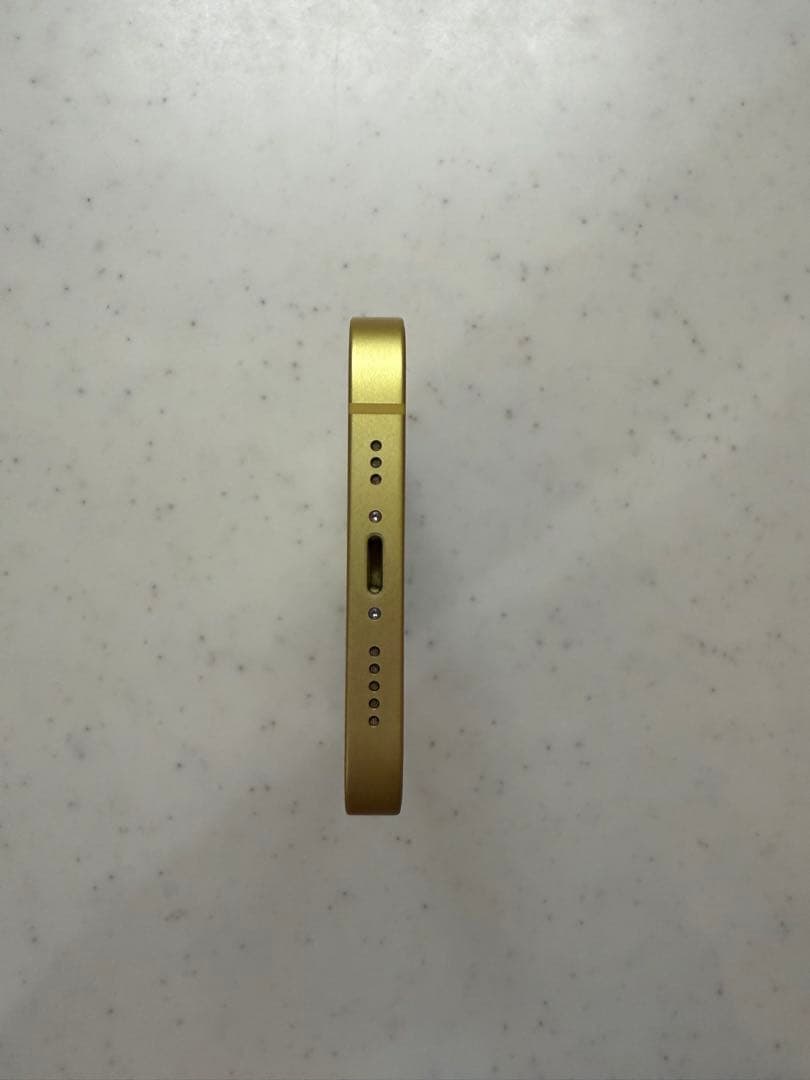 Apple iPhone 14 イエロー 本体　美品　ケース付