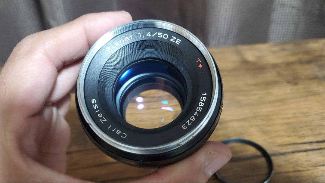 Planar 1.4/50 ZE レンズ キズあり品