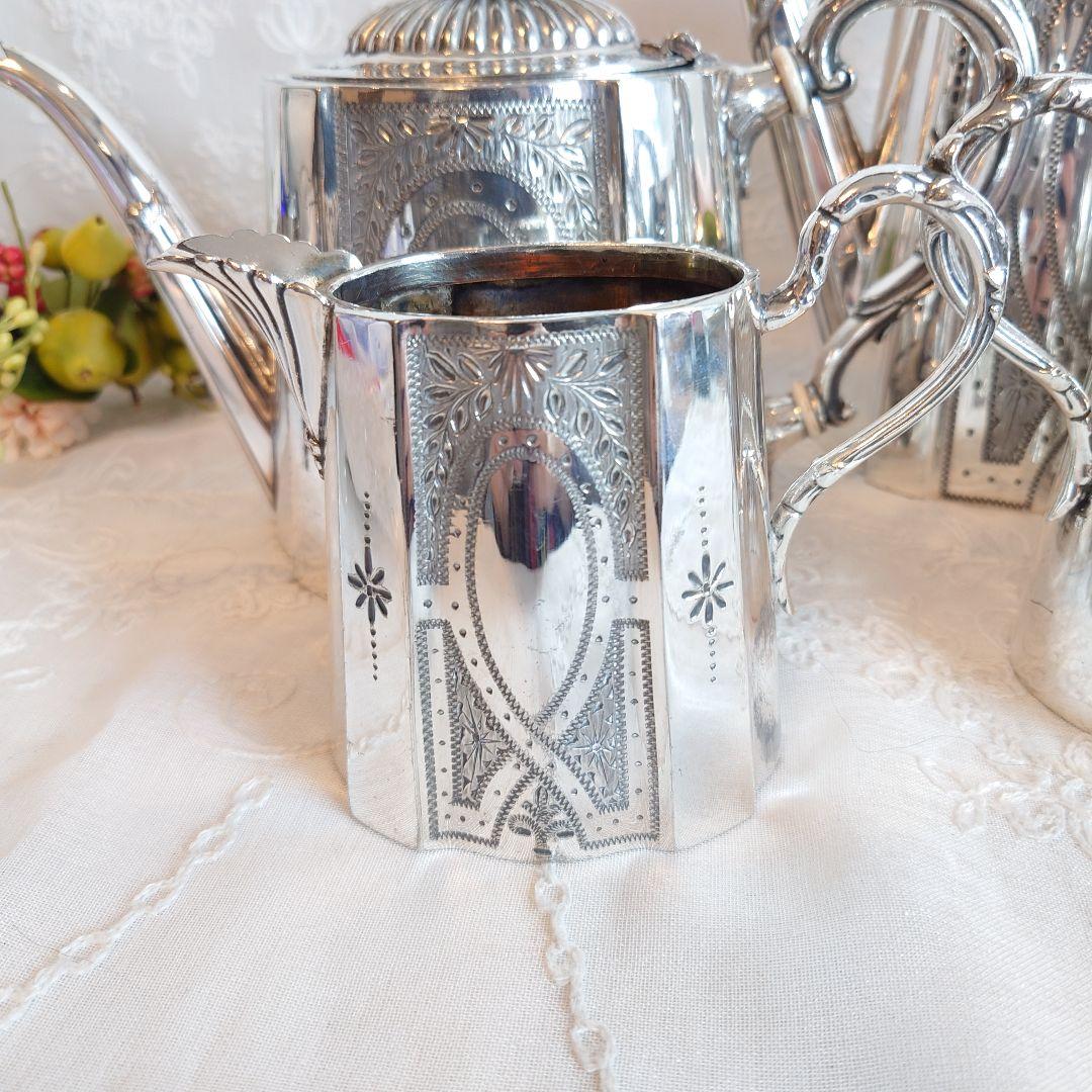 イギリス　バレルシェイプ　シルバーポット　ティーセット　アンティーク