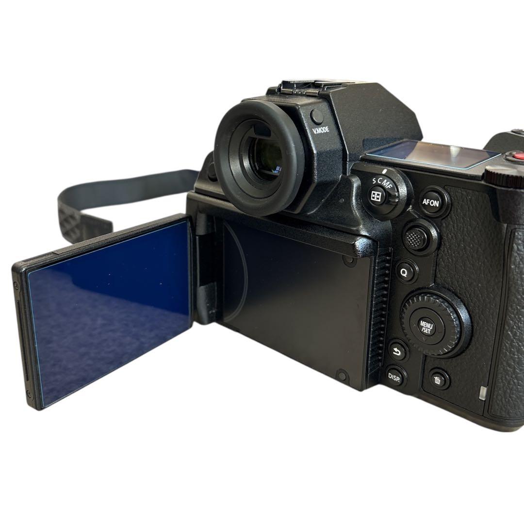 【極美品】Panasonic LUMIX S1H ボディ DC-S1H