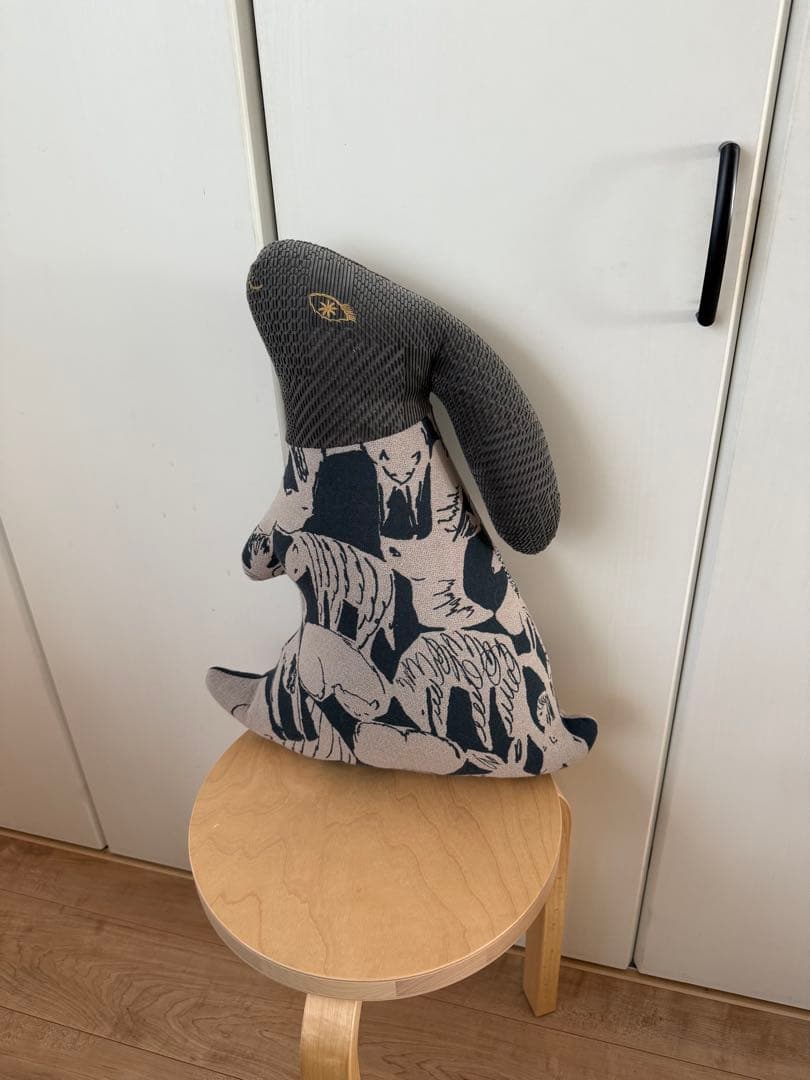ミナペルホネンの「usagi cushion（うさぎクッション）」