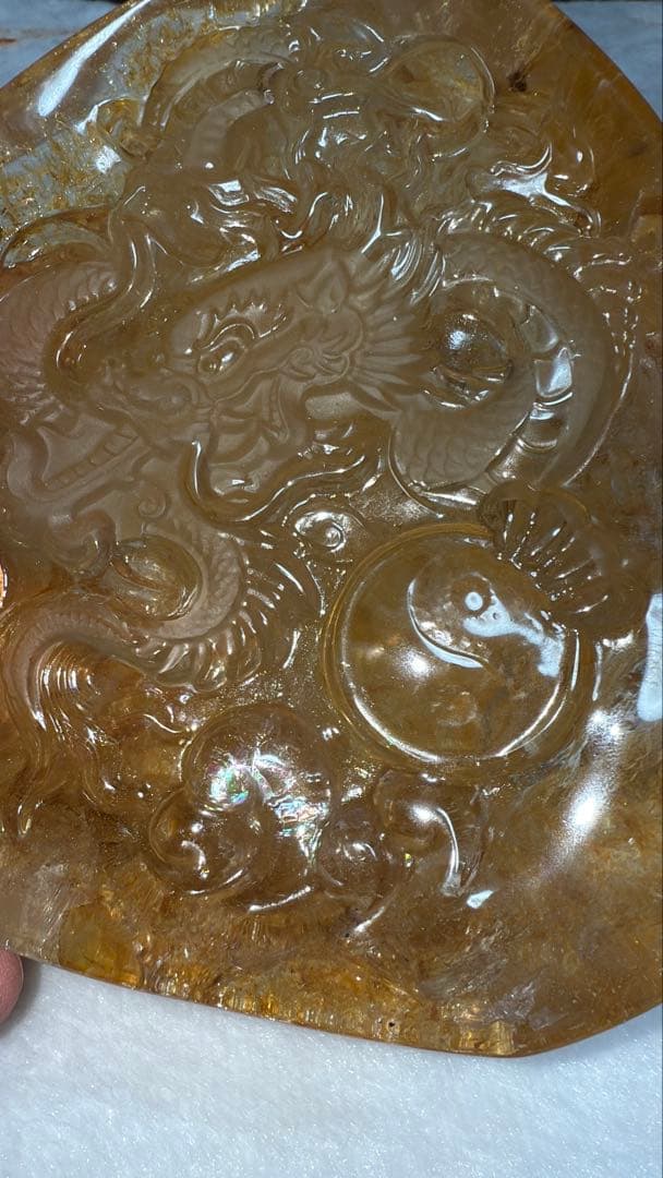 彫刻原石龍神様 宝珠 陰陽太極図 雲文 ゴールデンヒーラー リモナイト 虹 置物