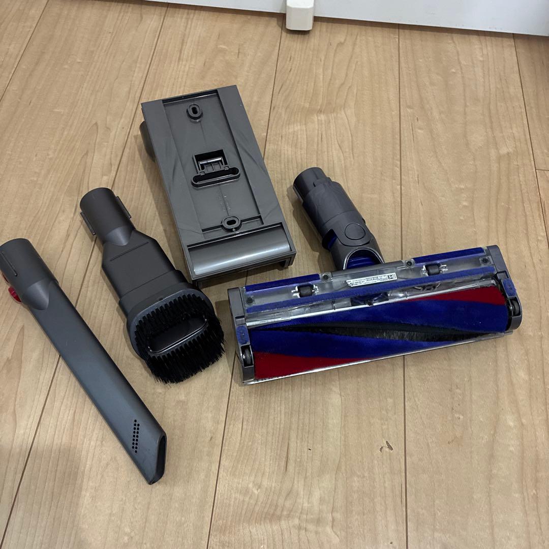 ダイソン SV18　コードレス　Digital Slim Fluffy　掃除機