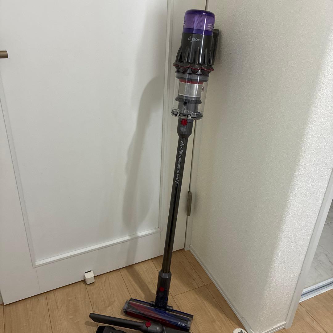 ダイソン SV18　コードレス　Digital Slim Fluffy　掃除機