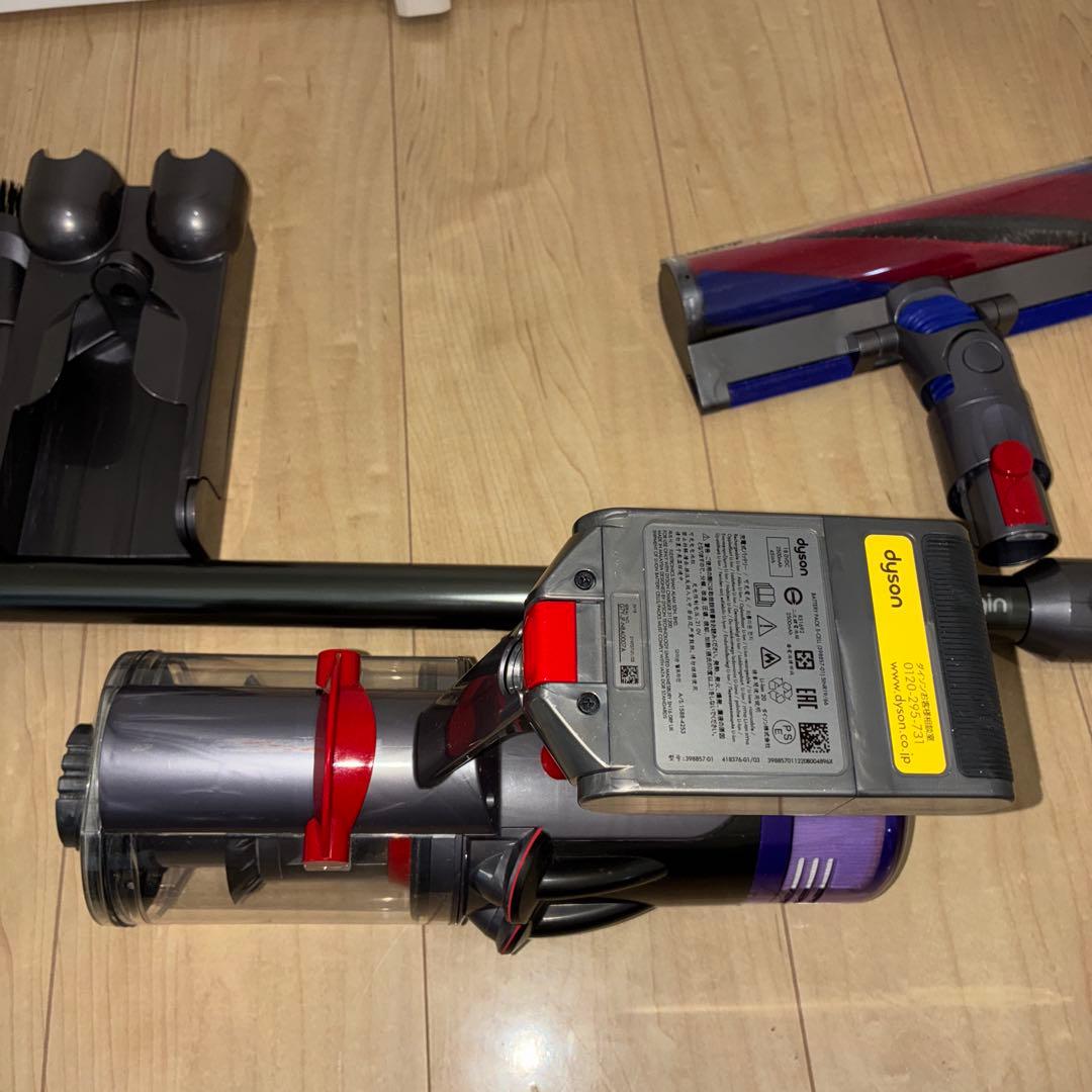 ダイソン SV18　コードレス　Digital Slim Fluffy　掃除機