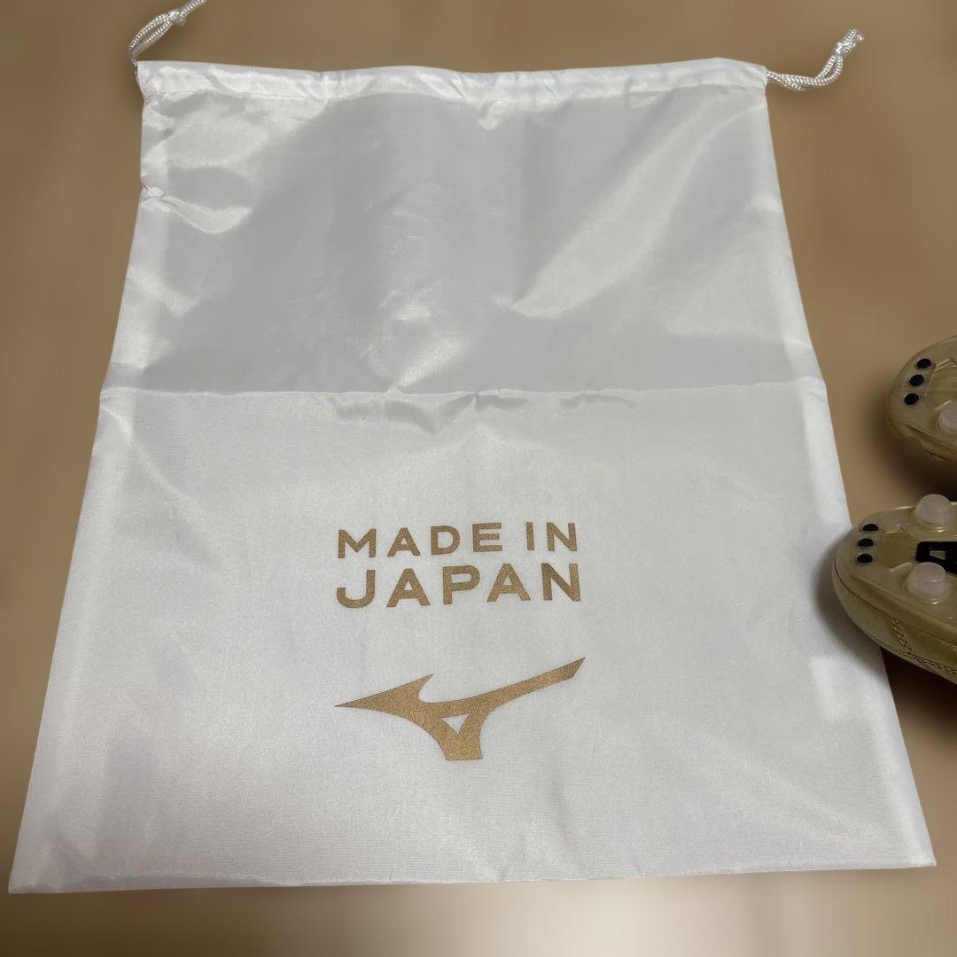 新品未使用　Mizuno Morelia サッカーシューズ ゴールド