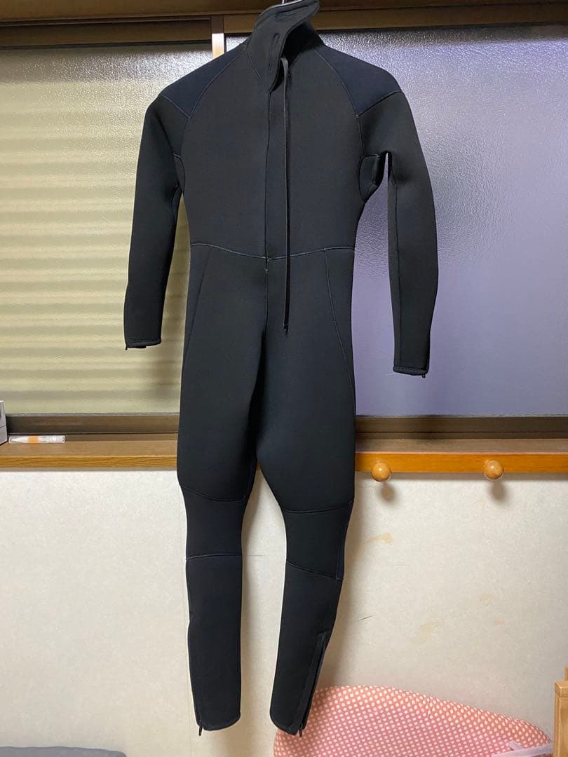 FELLOW SURF HELIOS フルスーツ 黒