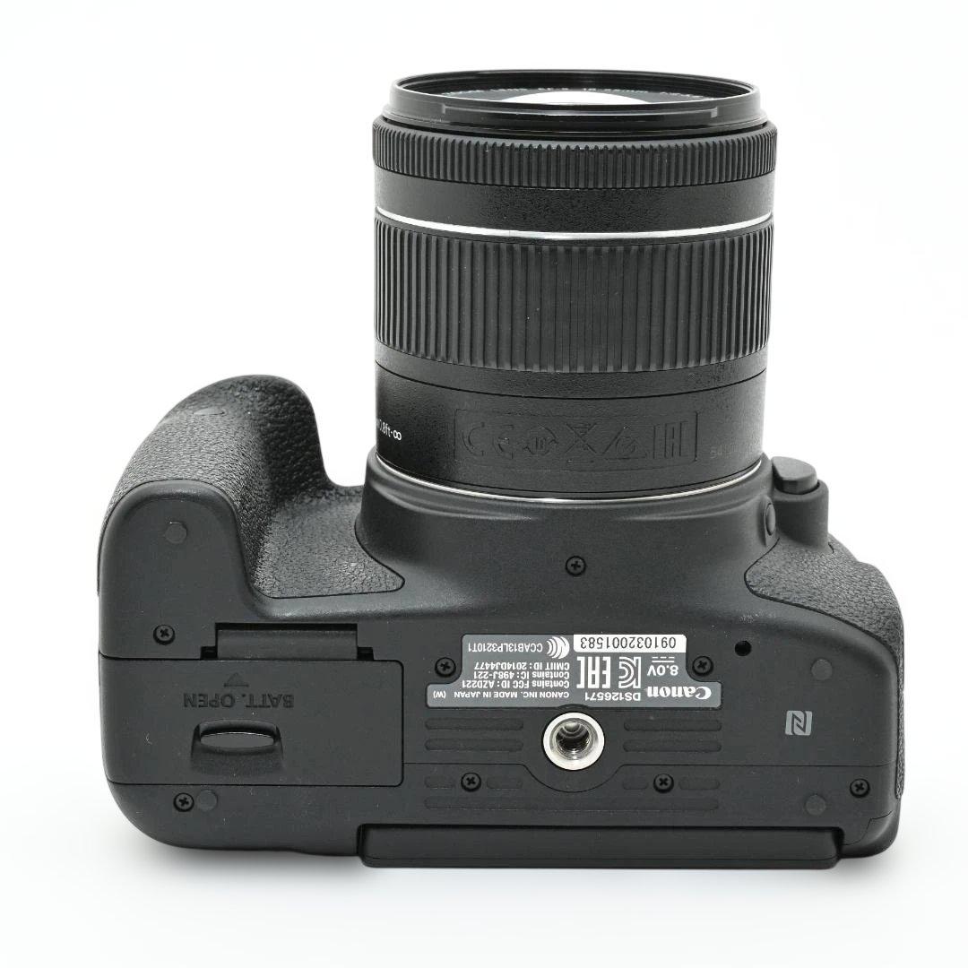 【美品・ショット数：1,602回】 Canon EOS Kiss X8i