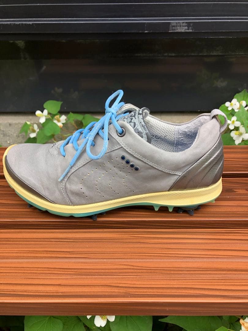 344番 ECCOゴルフシューズbiom グレー37 23.5cmソフトスパイク