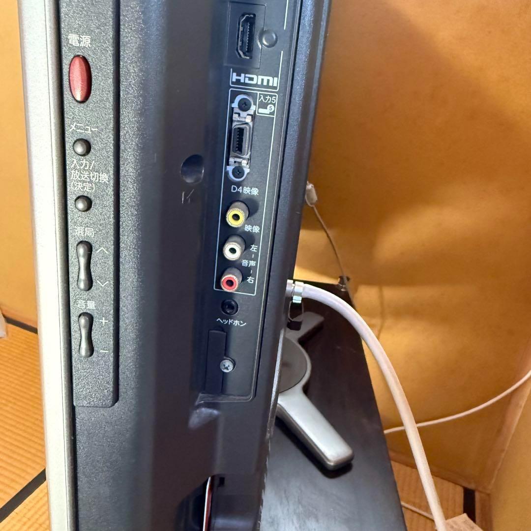 SHARP AQUOS 40型 テレビ 世界の亀山モデル 2009年製