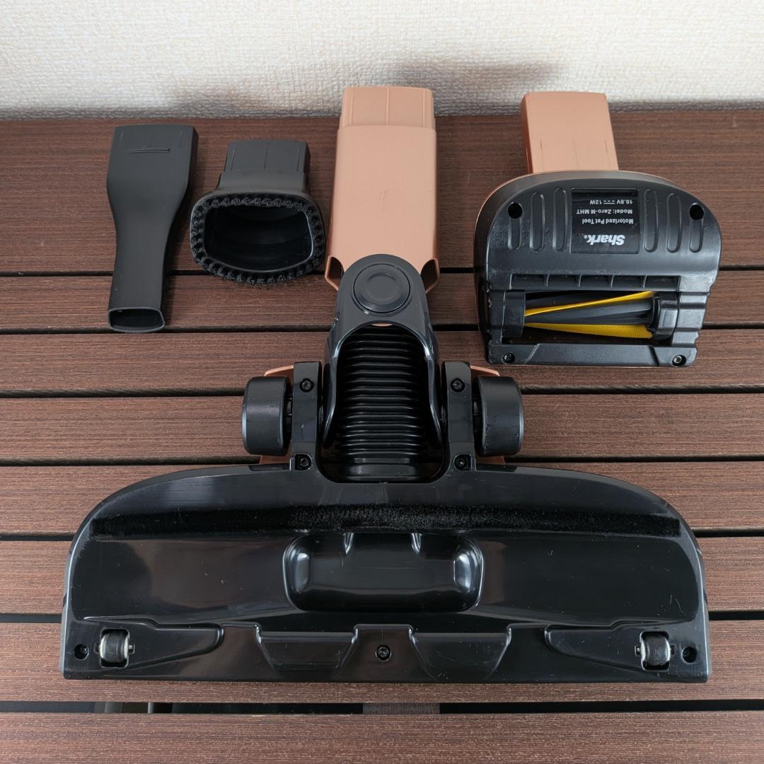 Shark シャーク 充電式サイクロンスティッククリーナー CH966JLC